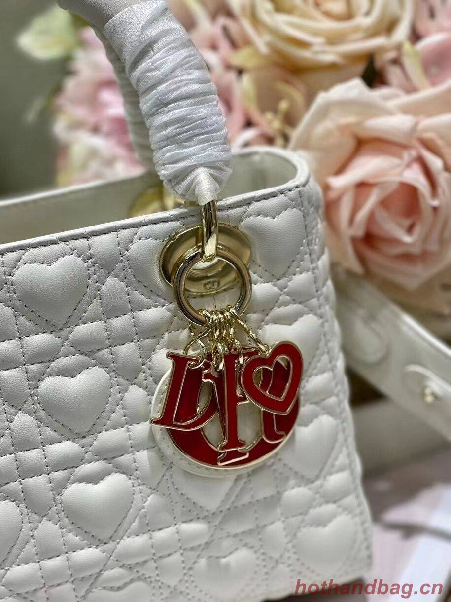 LADY DIOR MY ABCDIOR BAG Cannage Heart Original Lambskin Bag M0539O White