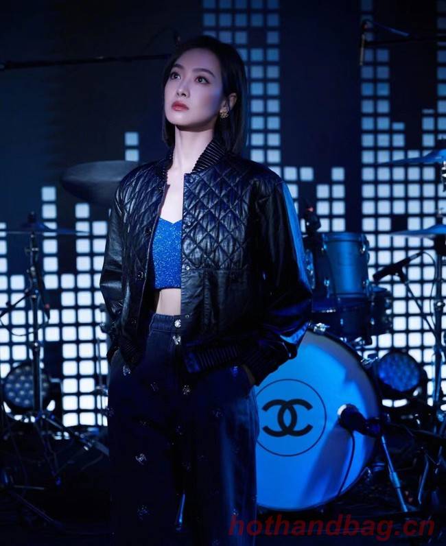 Chanel Earrings CE11606