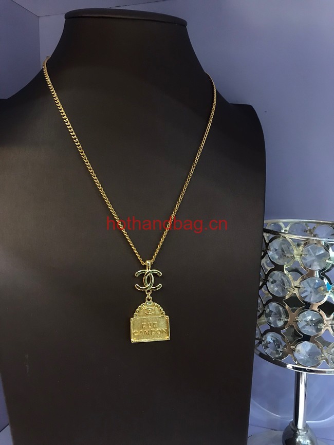 Chanel Necklace CE12018