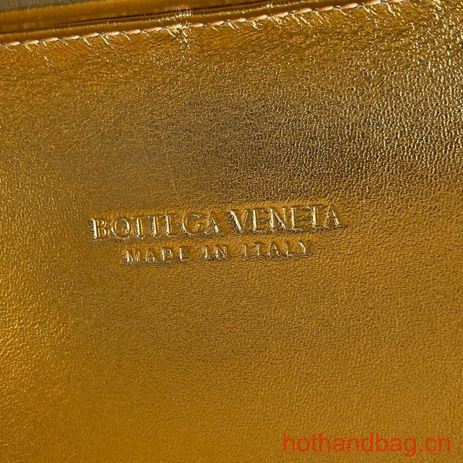 Bottega Veneta KnotIntreccio lamina leather 717622 Gold