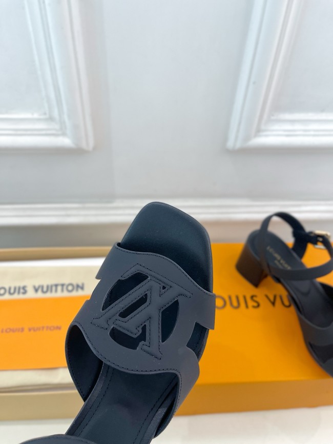 Louis Vuitton Sandal 55225-6