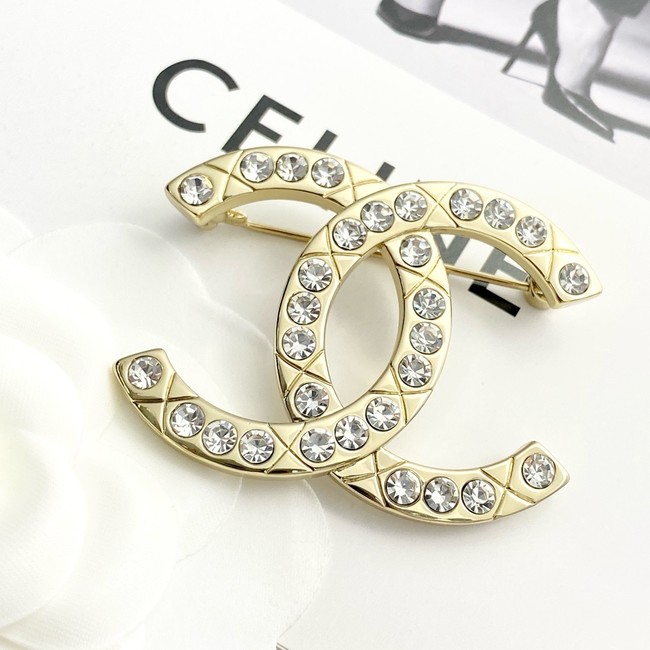 Chanel brooch CE16515