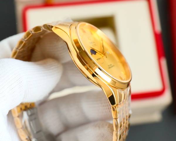 Omega Watch OMW00858