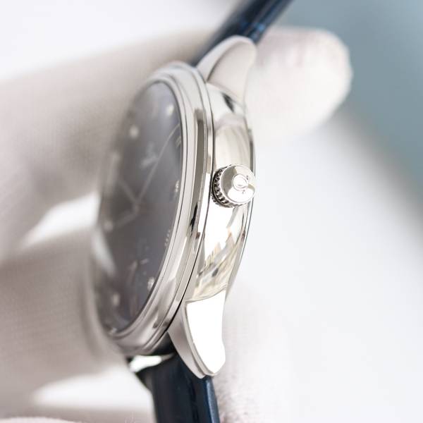 Omega Watch OMW00870-1