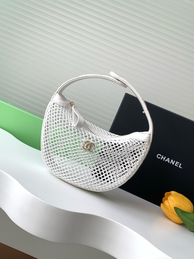 Chanel Chain handbag AP4575 white