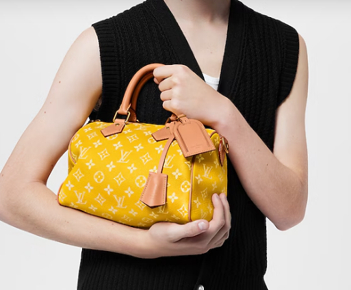 Louis Vuitton Speedy P9 Bandouliere 25 M13902 Jaune Mat