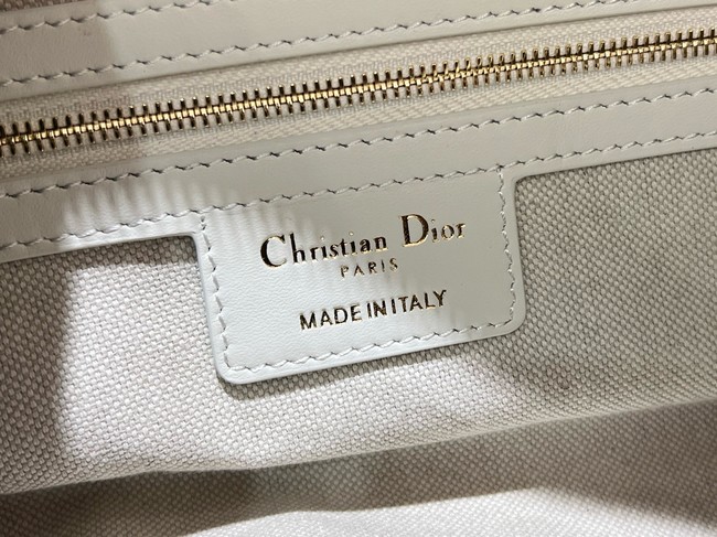 Dior Medium D-Journey Bag in Shiny Goatskin  Flat Macrocannage M2417UCUQ Latte