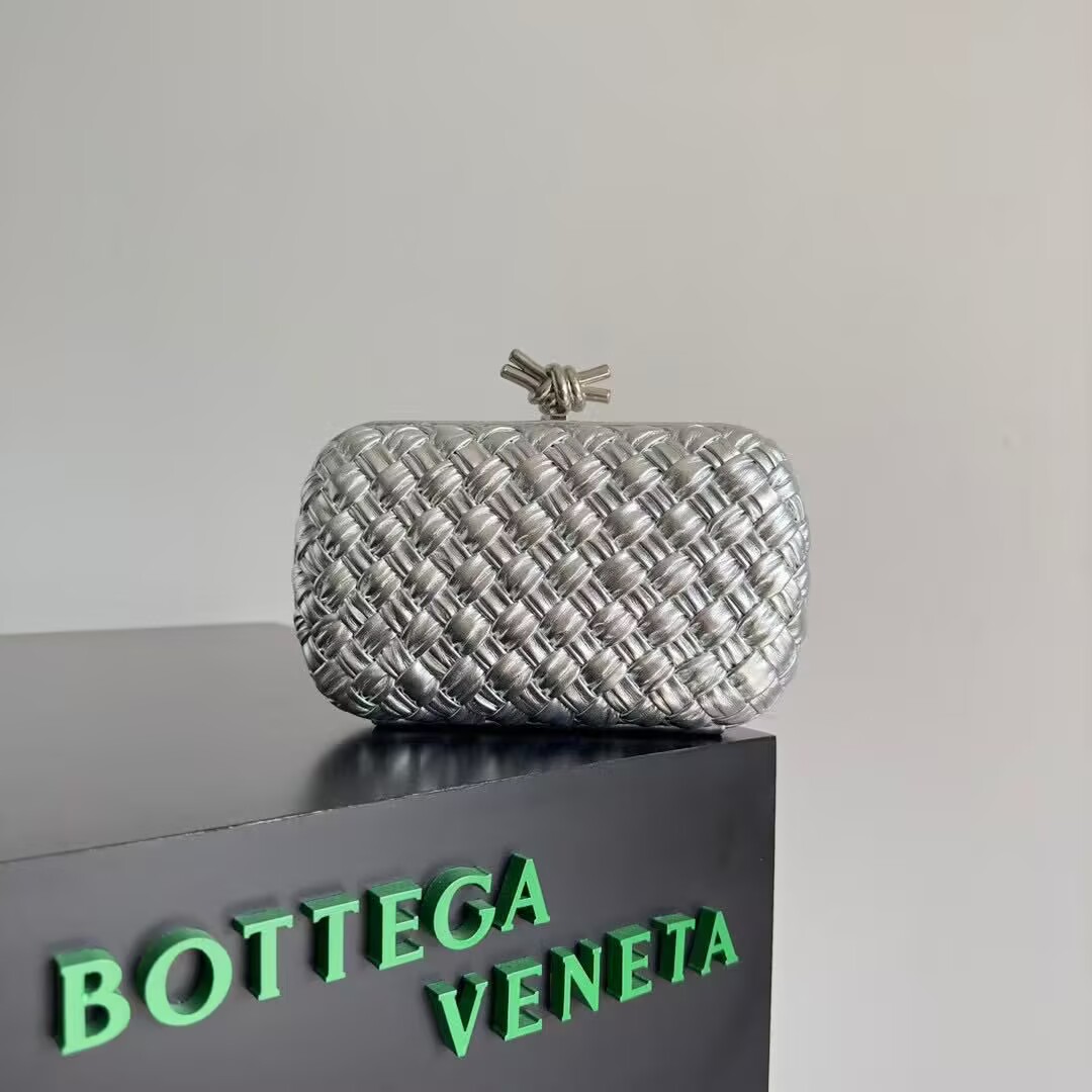 Bottega Veneta Intrecciato Sheepskin Impero Ayers Knot Clutch 11355 Silver