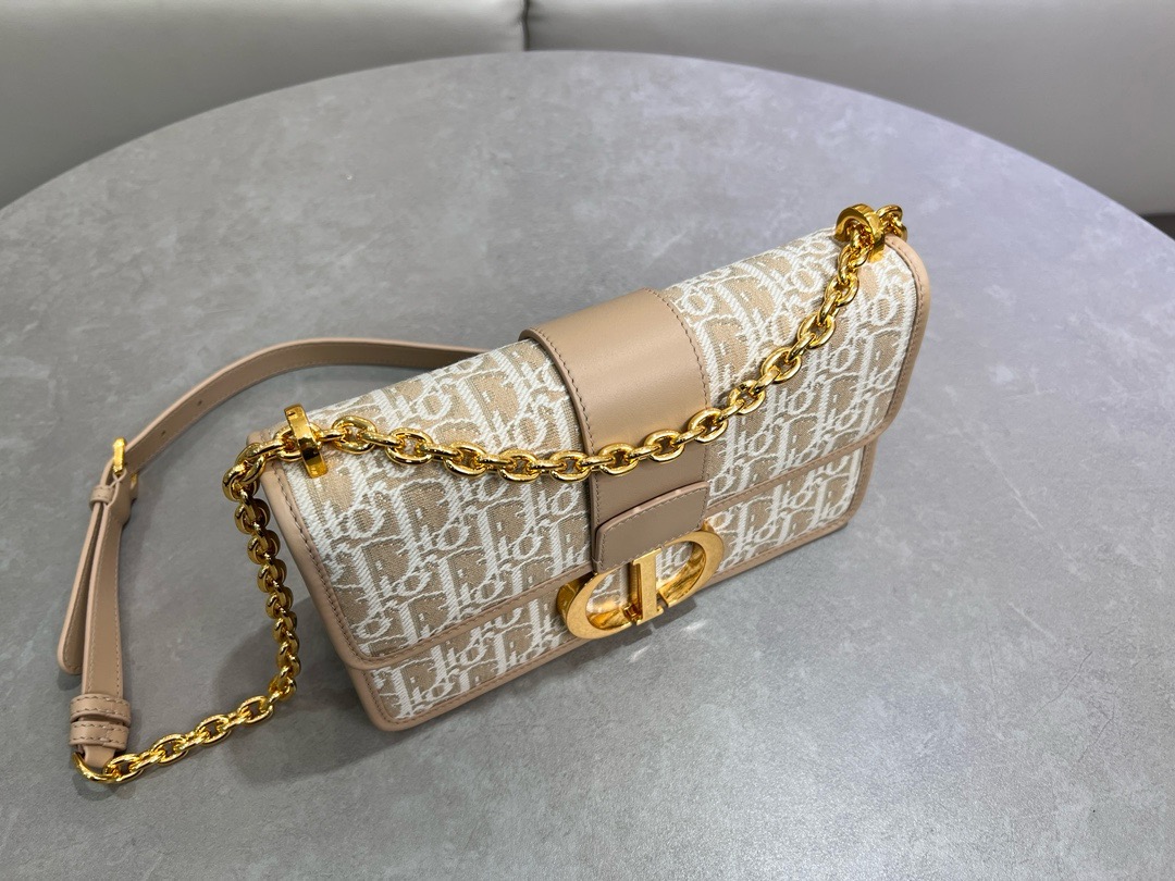 Dior 30 Montaigne Chain Bag Natural Dior Oblique Jacquard M9208UTZQ
