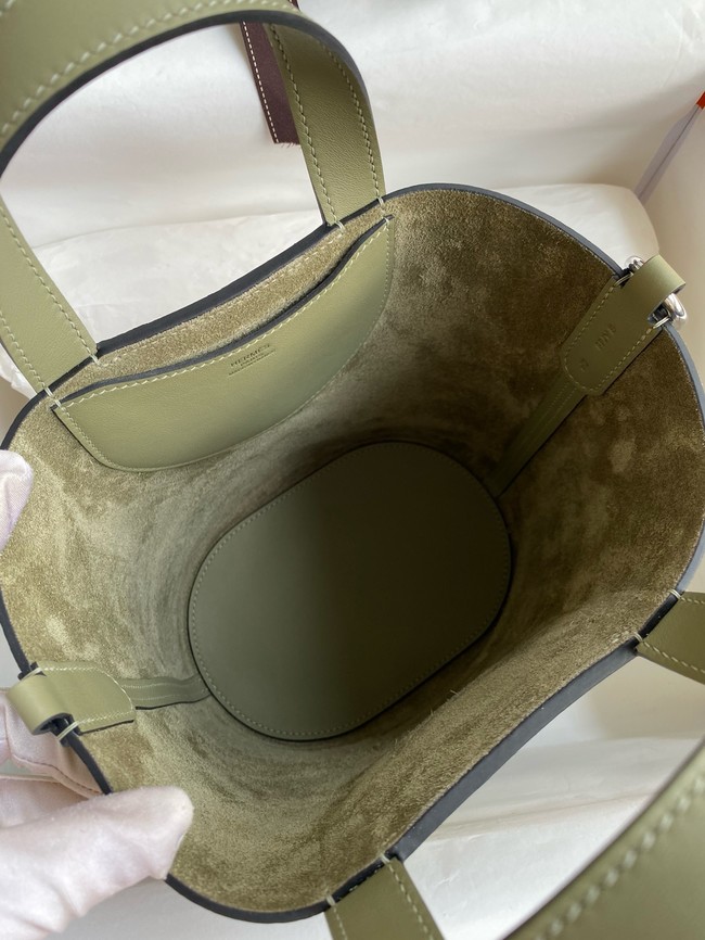 Hermes in the loop Togo Leather Bag H3369-11