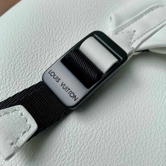 Louis Vuitton Discovery Backpack M14020-6