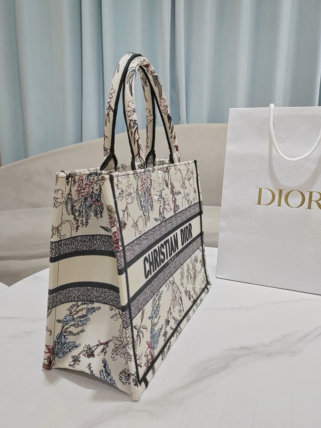 Medium Dior Book Tote Dior Pivoine Beige Millefiori Embroidery M1296ZEXH-1