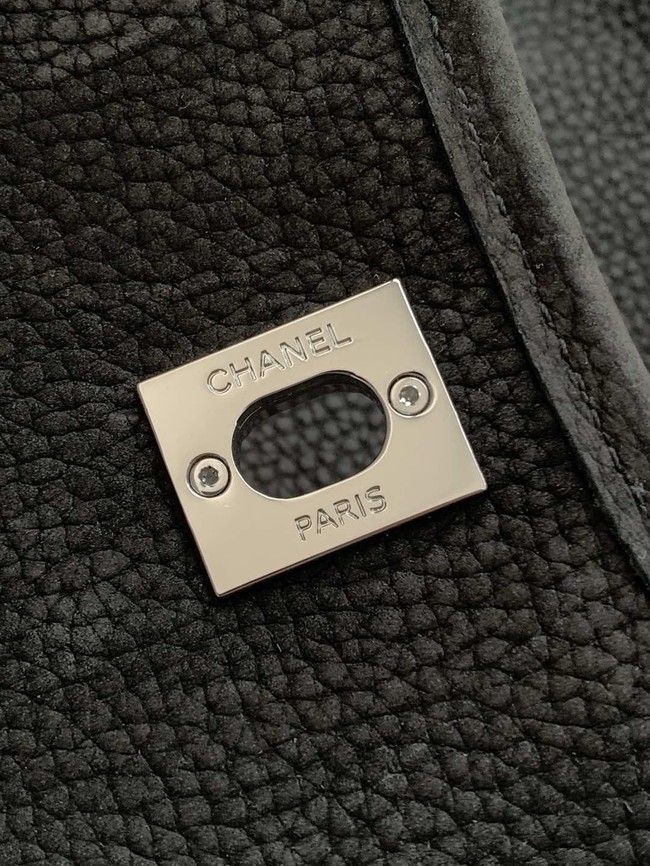 Chanel MAXI FLAP BAG Shoulder Bag AS6068 black