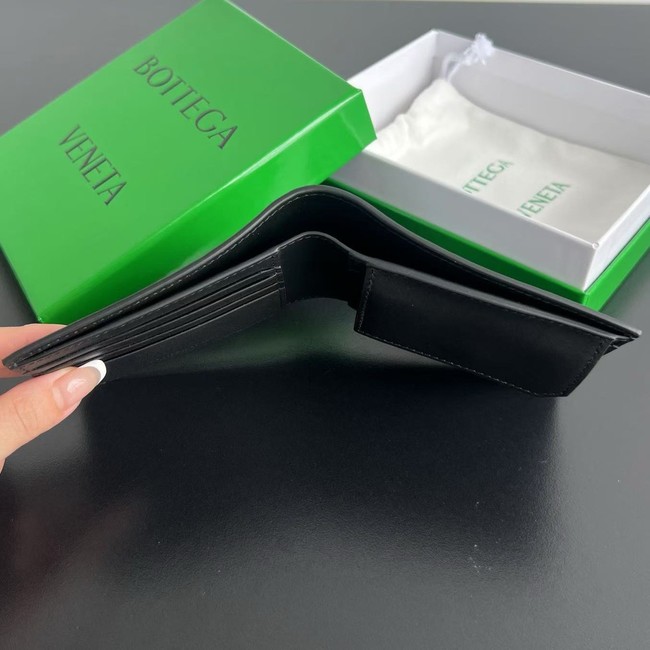 Bottega Veneta Intrecciato Bi-Fold Wallet With Coin Purse 749412 black