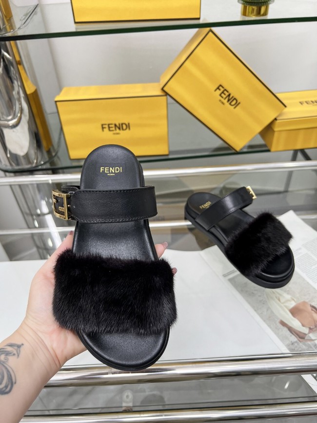 Fendi WOMENS SANDAL 44967-9