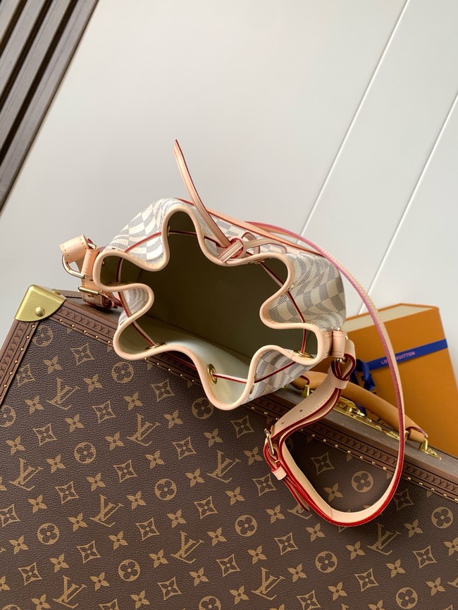 Louis Vuitton Noe BB N40594 white