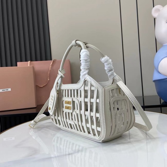 MIUMIU Leather basket 5BA294 white