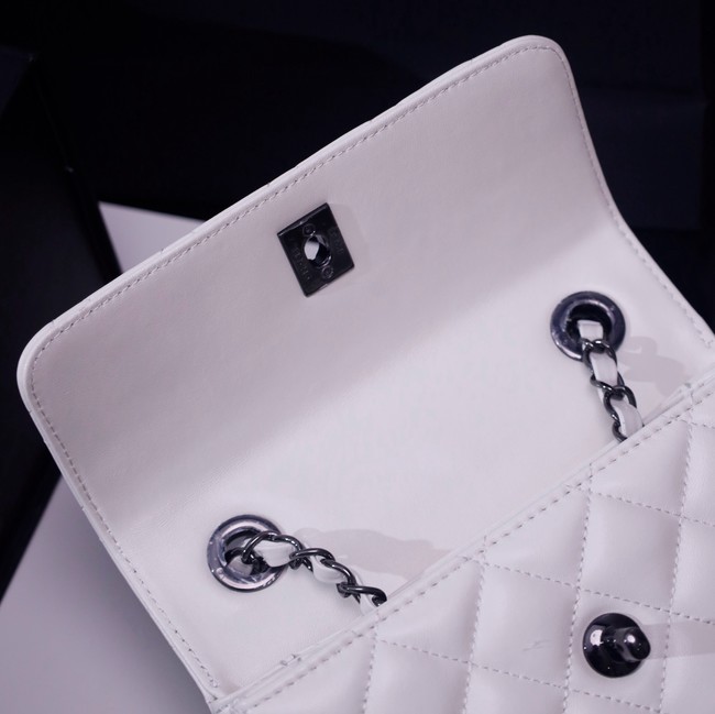 CHANEL mini Flap Bag With Top Handle 4654-1