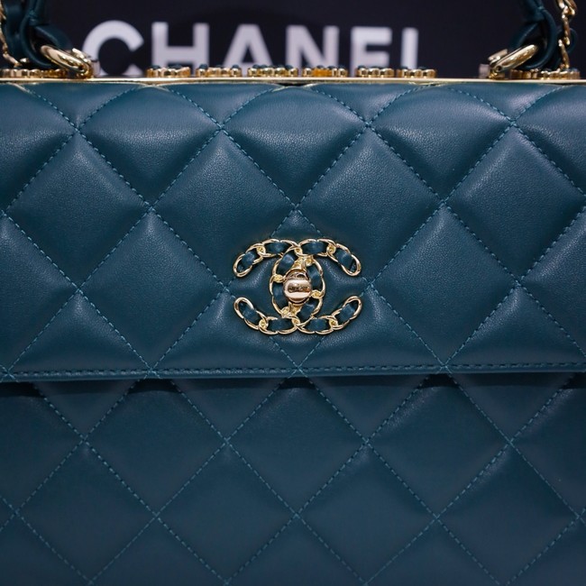 CHANEL small Flap Bag With Top Handle 92236-23