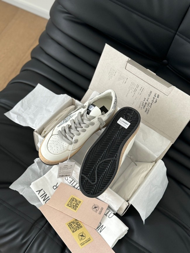 GOLDEN GOOSE DELUXE BRAND Flat shoes 45016-13