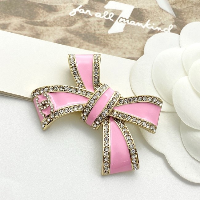 Chanel brooch CE81048