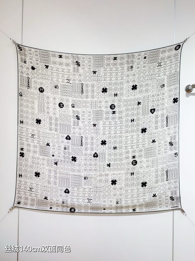 Chanel Shawl Cashmere and Silk Jacquard KY106