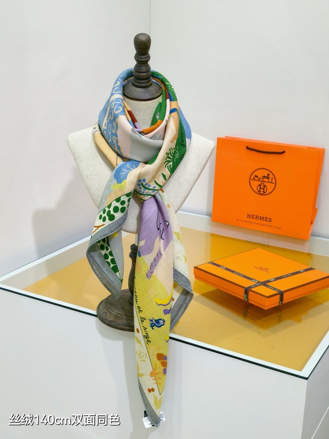 Hermes Shawl Cashmere and Silk Jacquard KY128