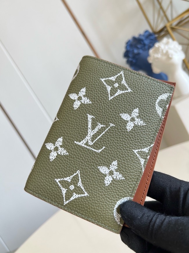 Louis Vuitton Passport Cover M26059 Smoke