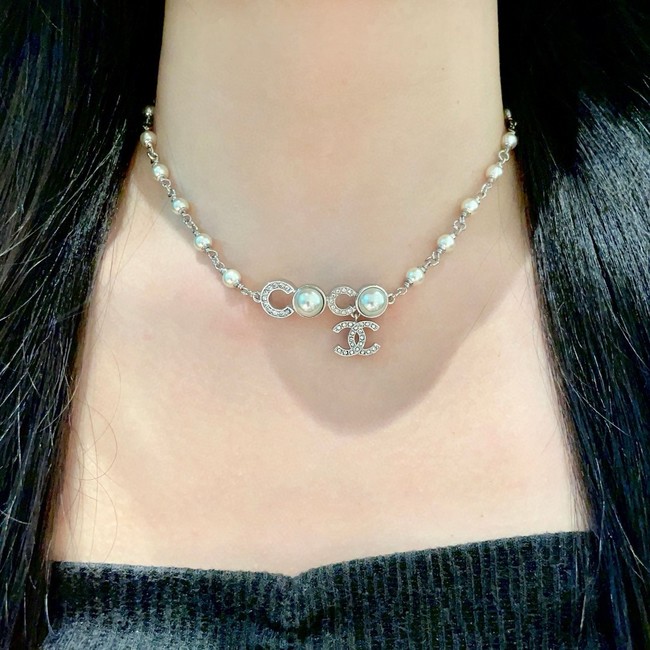 Chanel necklace CE81114