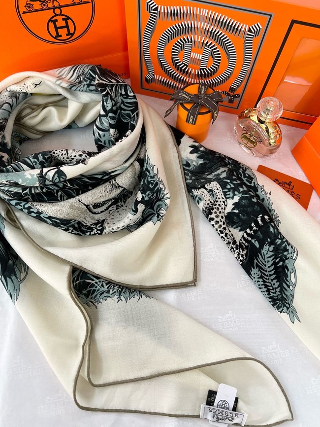 Hermes Shawl Cashmere and Silk 06397