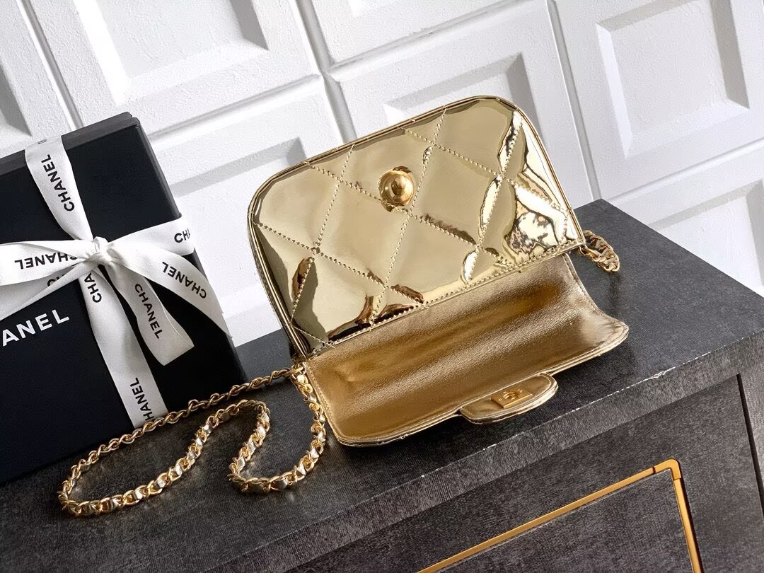 Chanel 25K Original Patent Leather Top Handle Bag  A6320 Gold