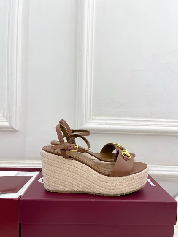 Gucci Shoes GUS00910 Heel 9CM