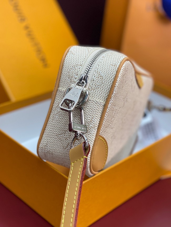 Louis Vuitton Trocadero Wearable Wallet M14058 white