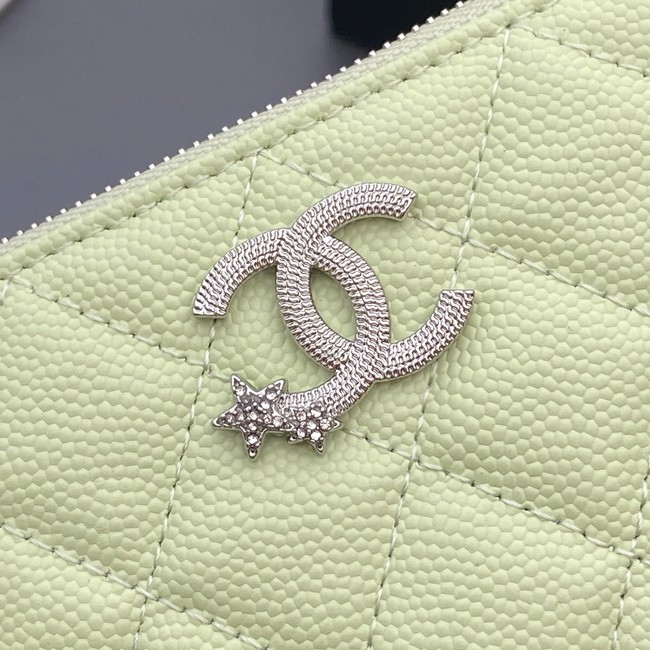 Chanel Zipped Pocket wallet S4811 light green