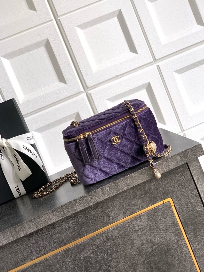 CHANEL velvet Vanity with Chain AP3940 Purple