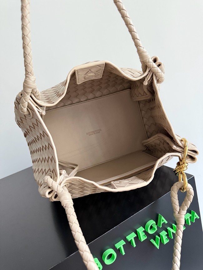 Bottega Veneta Parachute 826212 Tufo&Brass finish