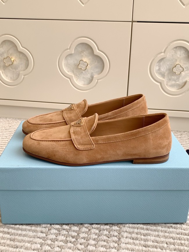 Prada leather loafers 87199-6
