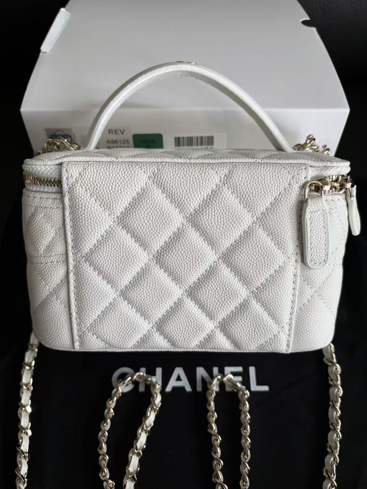Chanel 25C Original Caviar Leather A96125 White