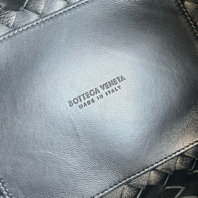 Bottega Veneta Small Parachute Chain 817175 black