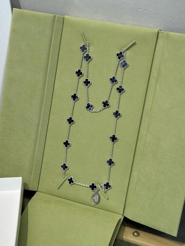 Van Cleef & Arpels necklace CE81807