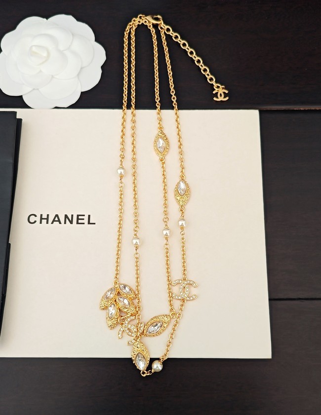 Chanel necklace CE81826