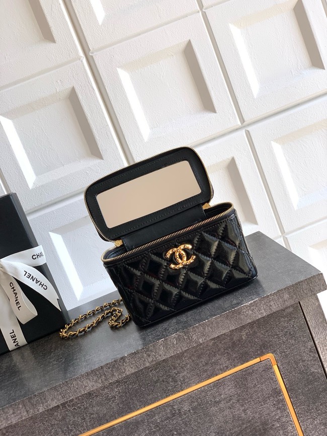 CHANEL 26C Vanity with Chain AP3940 black