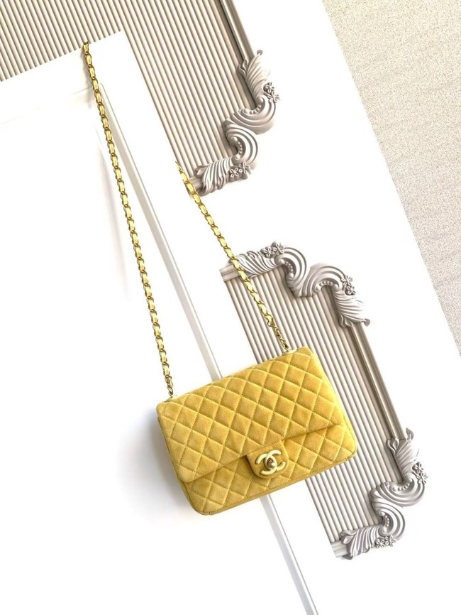 CHANEL Classic Handbag AS5991 yellow
