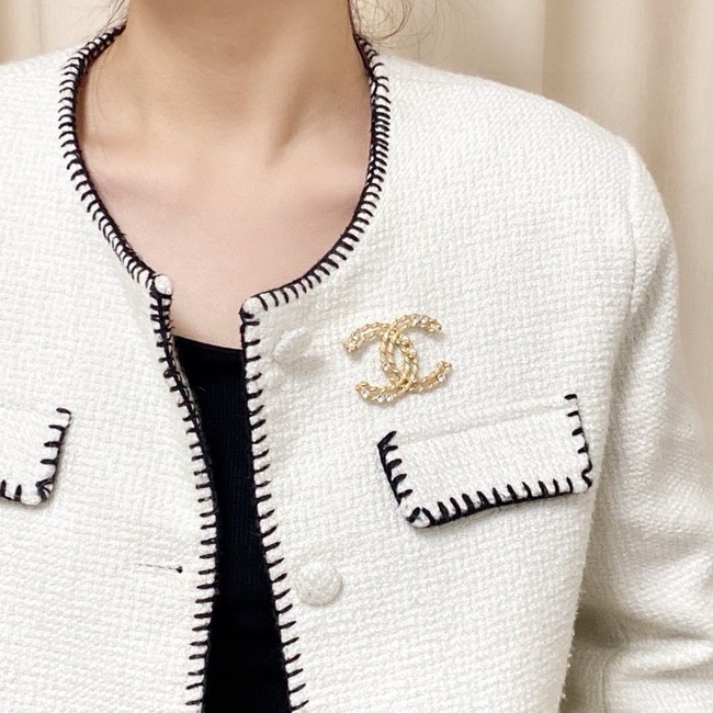 Chanel brooch CE81873