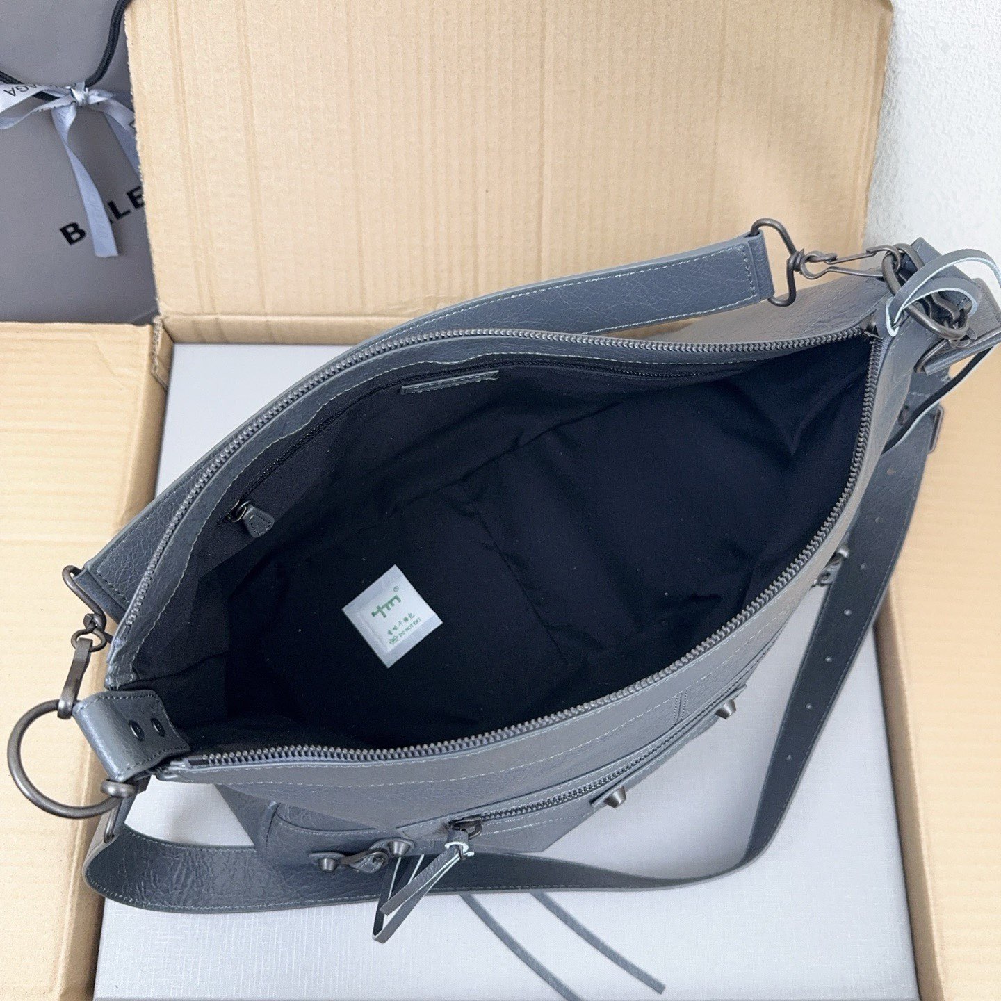 Balenciaga Original Leather Handbag 2185 Gray