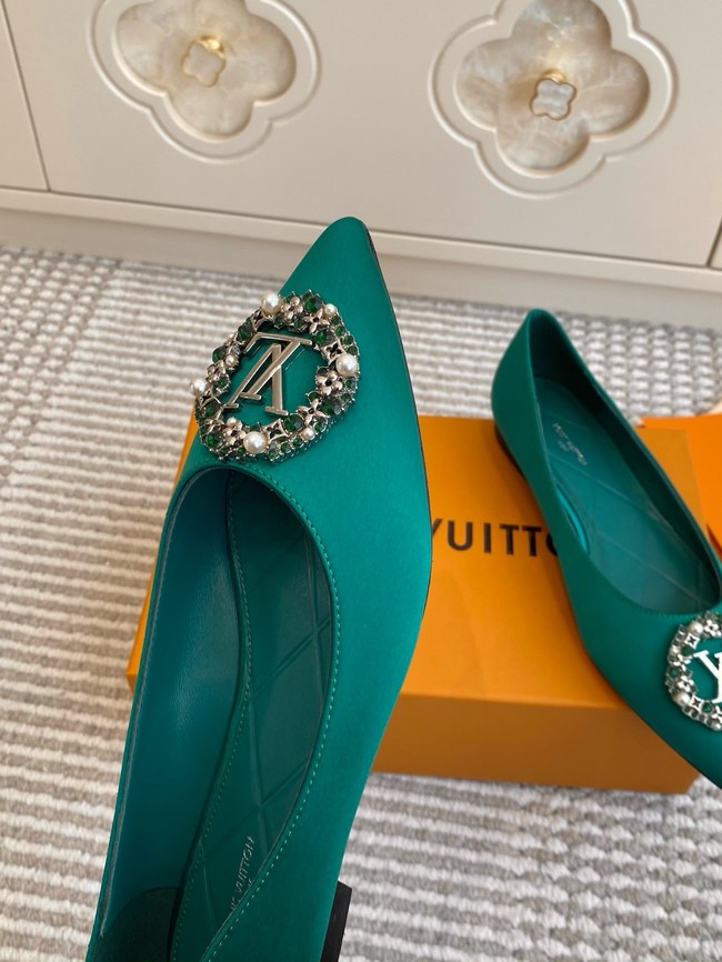 Louis Vuitton flats 66903-3