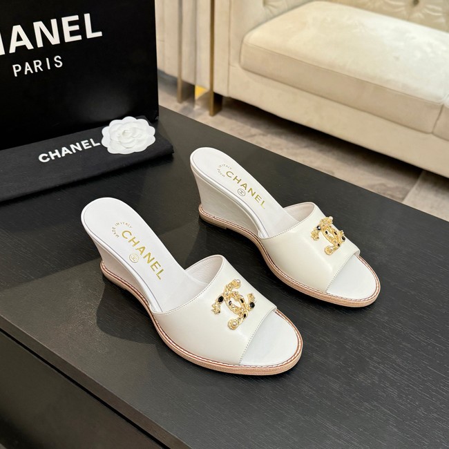 Chanel Slippers 66943-18