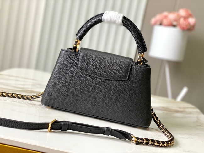 Louis Vuitton Capucines BB M27300 black