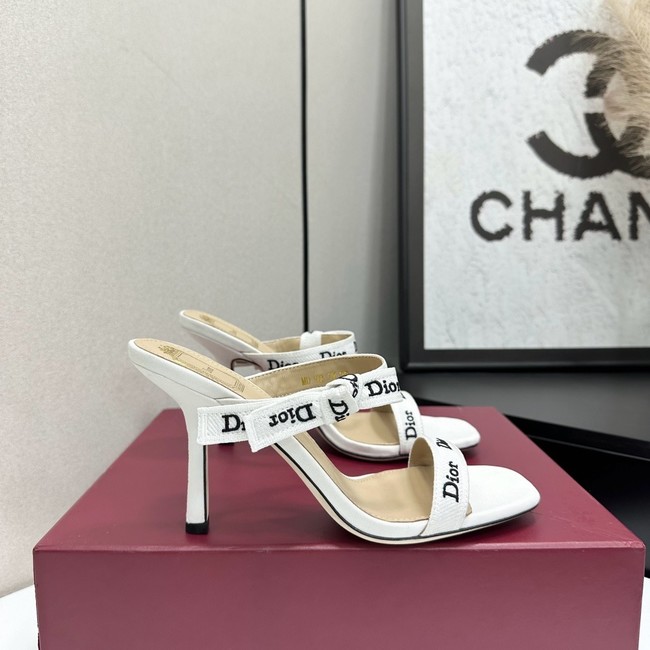 Dior Heeled Sandal with JAdior Straps Embroidered Cotton KCO538NV-6