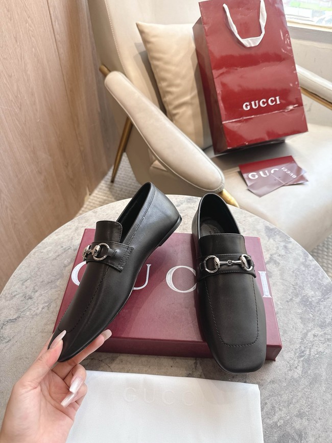 Gucci Womens Jordaan loafer 66987-4